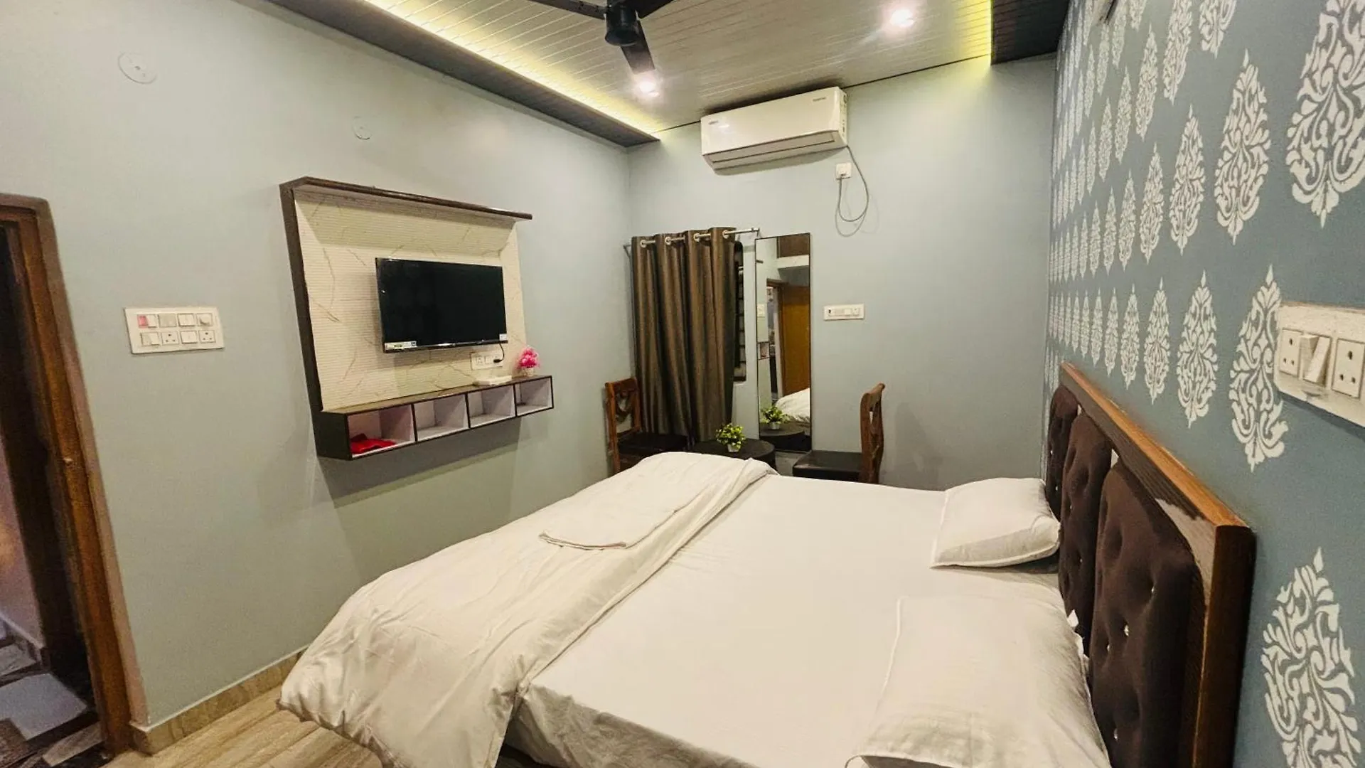 דירה ורנאסי Vindh Homestay